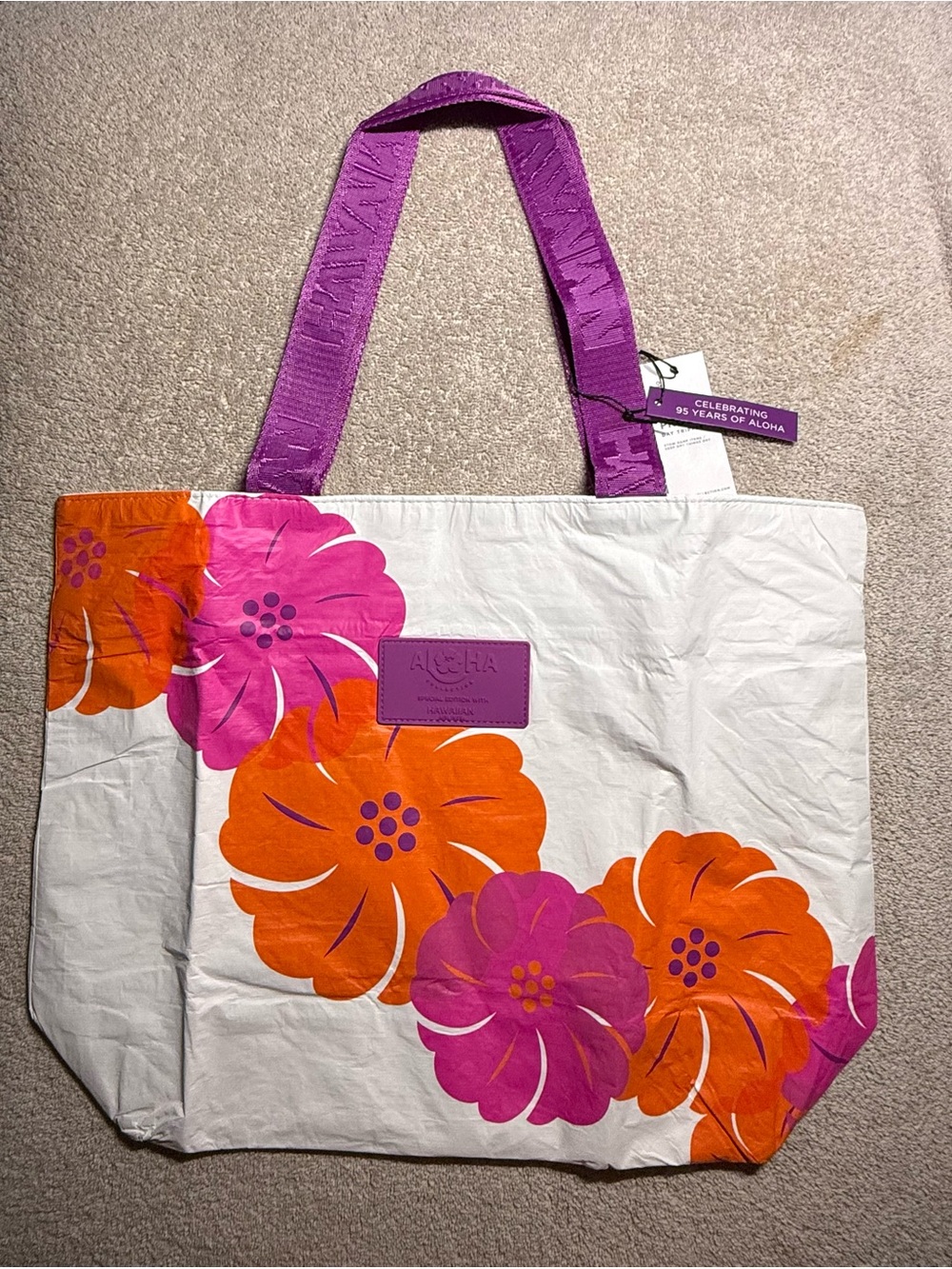 NWT RARE Aloha Collection x Hawaiian Airlines 95th Anniversary Day Tripper 🌺